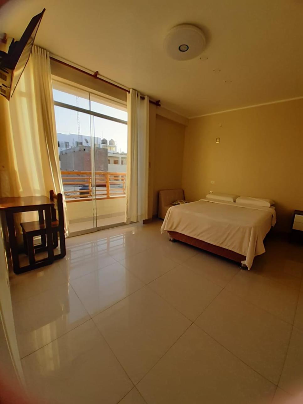 Hostel Willys House Paracas Luaran gambar